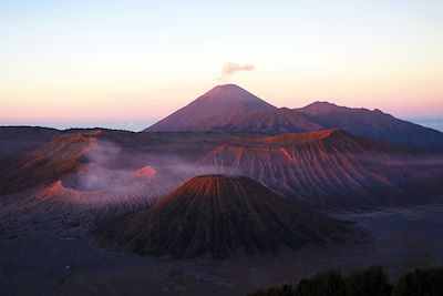 © Marie Astrid Peltier - Mont Bromo - Java - Indonésie Mont Bromo - Java - Indonésie