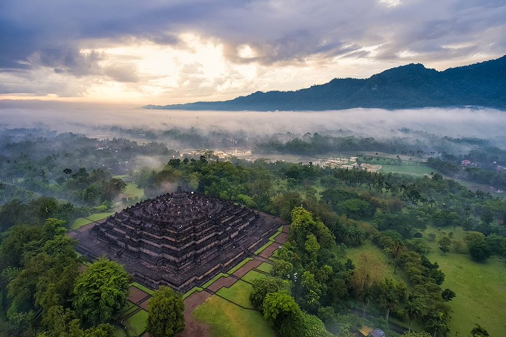 Image Découverte De Yogyakarta - Volcan Bromo Kawah Ijen Batur - Randonnée Ubud - Snorkeling Amed