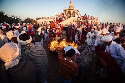 © Franck Vogel - Événement religieux et socio-culturel - Mukam - Désert du Thar - Inde Événement religieux et socio-culturel - Mukam - Désert du Thar - Inde