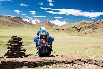 Méditation au pied du Kyamayuri La - Ladakh - Inde