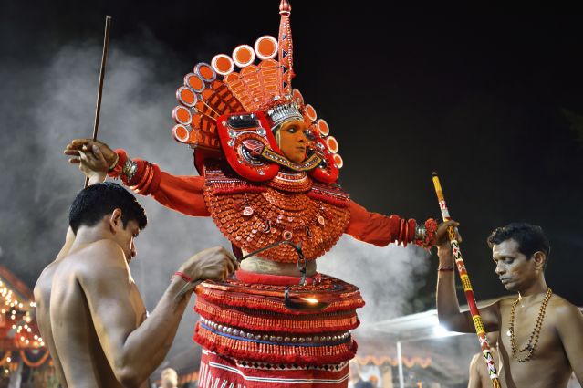 Fête de Theyyam - Kannur - Kerala  - Inde