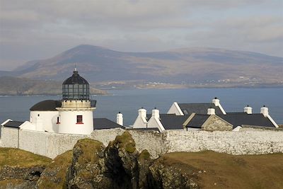 © Clare Island Lighthouse - Clare Island Lighthouse - Irlande Clare Island Lighthouse - Irlande