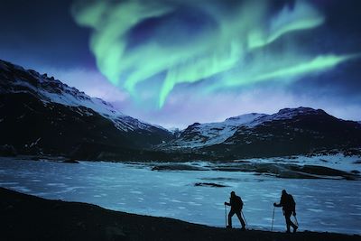 © Powerofforever/iStock - Aurores boréales - Islande Aurores boréales - Islande