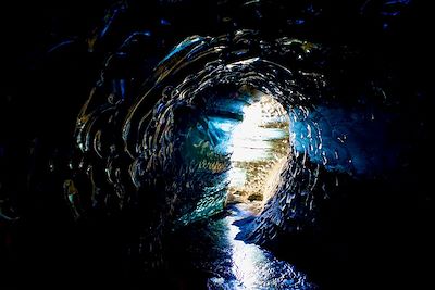 © Antonin Bergerat - Grotte de glace – Islande Grotte de glace – Islande