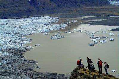 Randonneurs dans le parc national de Skaftafell - Islande