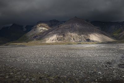 © Michel Candoni - Landmannalaugar - Région du Suðurland - Islande Landmannalaugar - Région du Suðurland - Islande