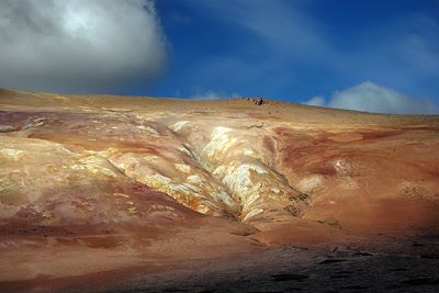 © Michel Candoni - Paysage de rhyolite - Islande Paysage de rhyolite - Islande