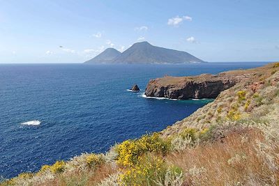 © Raffaele CELENTANO/LAIF / REA - L'archipel des Iles Eoliennes - Italie L'archipel des Iles Eoliennes - Italie