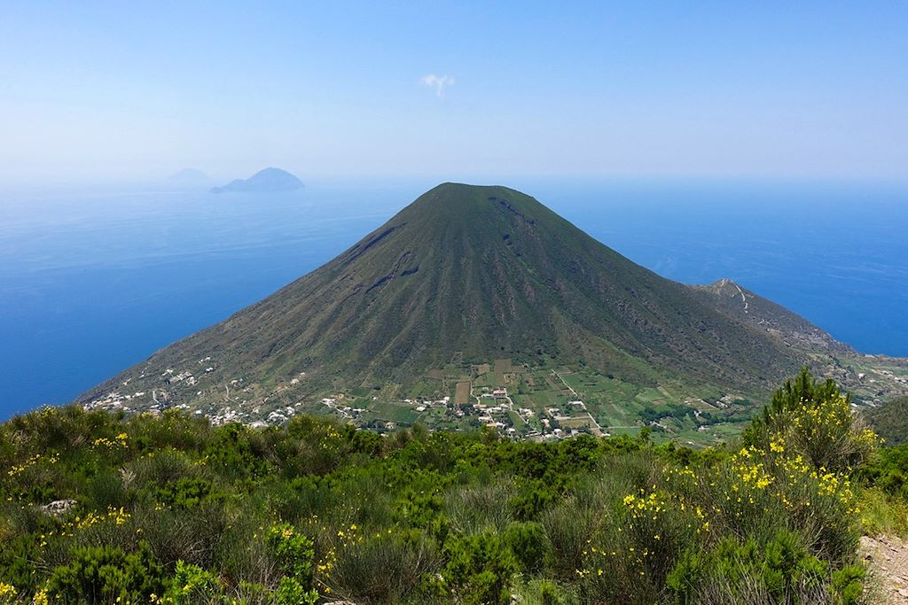 Voyage Les îles Eoliennes et l'Etna en liberté 1