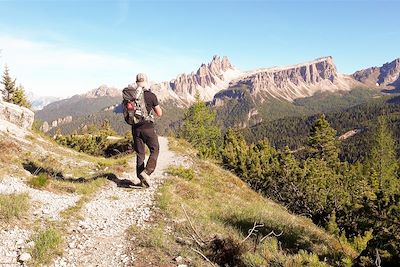 © Bruno Poinson - Randonnée dans les Dolomites - Italie Randonnée dans les Dolomites - Italie