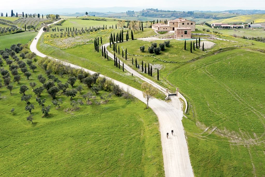 Image Strade Bianche - Voyage Vélo Eroica - le Chianti à vélo
