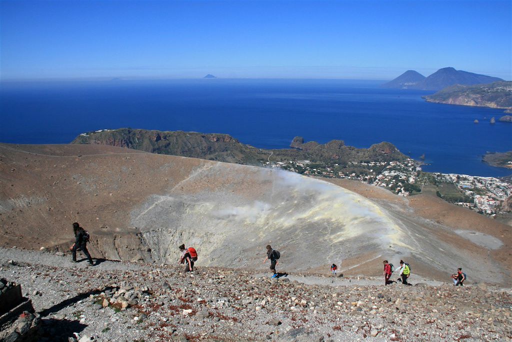 Image Voyage Sicile - Randonnée Etna - volcan Stromboli - îles éoliennes - Vulcano