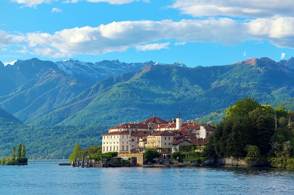 Image randonnée lacs italiens - voyage famille italie - randonnée lac majeur