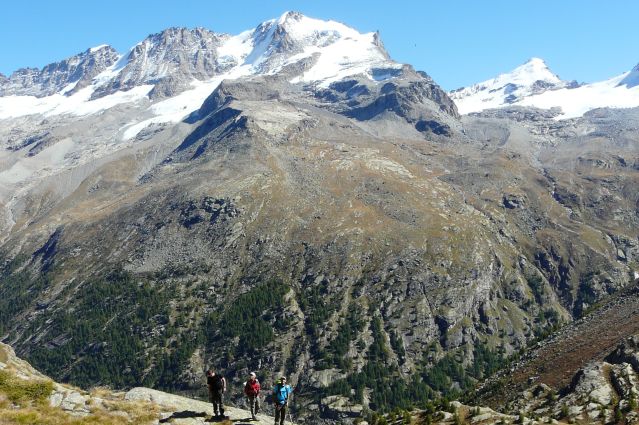 Voyage à pied : Trek du Grand Paradis et son sommet (4061m)