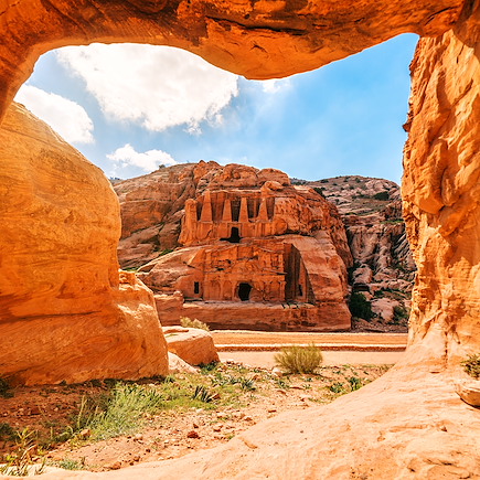 Sentiers nomades et coupoles turquoise