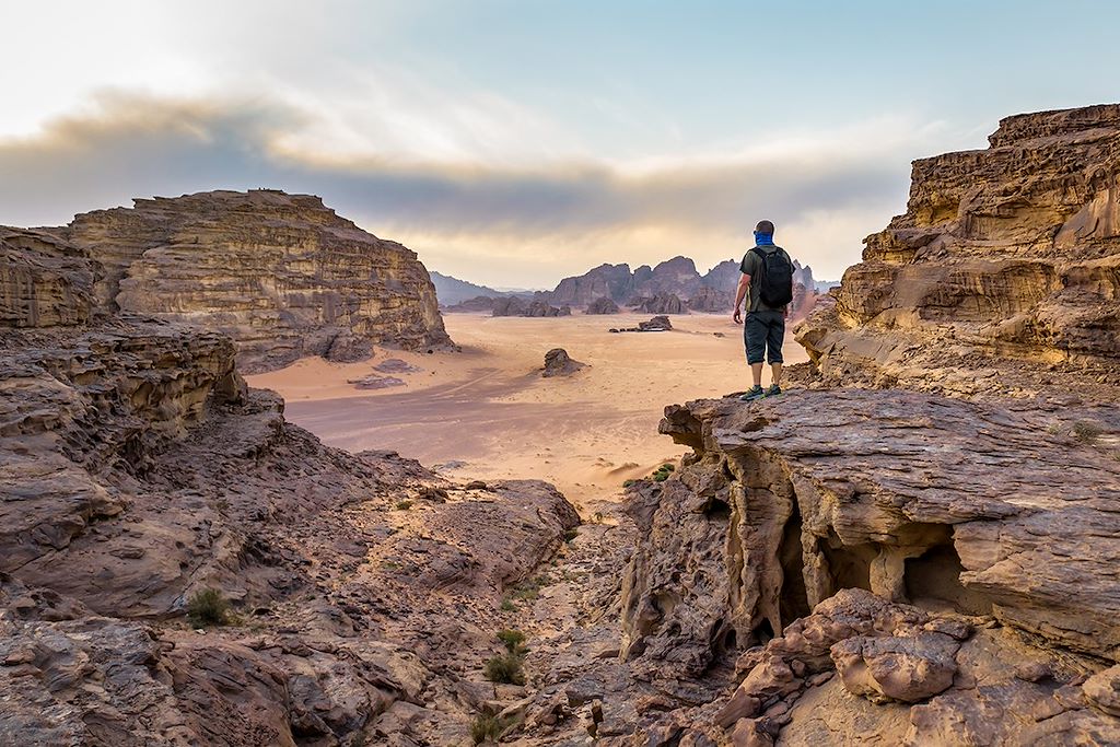 Image Excursion dans le Wadi Rum en VTT - Traversée de la Jordanie à VTT - Jordan bike trails