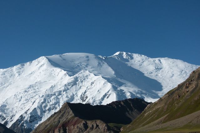 Le Pic Lénine (7134m) - Kirghizie