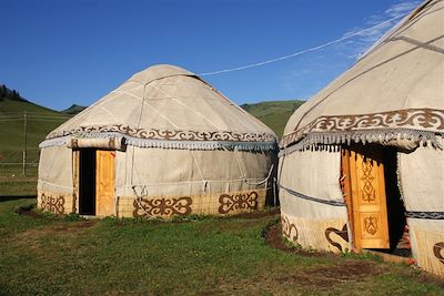 © Fanny Gibert - Yourtes - Vallée de Karkara - Kirghizie Yourtes - Vallée de Karkara - Kirghizie
