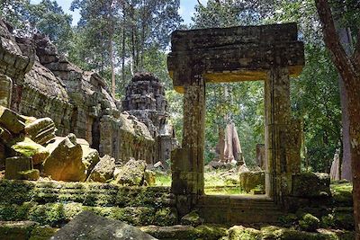 Porte d'un temple - Cambodge