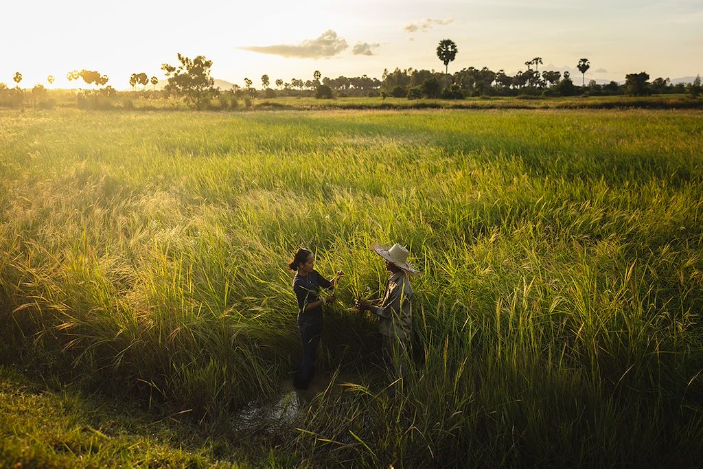Image Angkor à vélo – Pêcheurs Tonlé Sap – Rizières Battambang – Visite palais Royal Phnom Penh