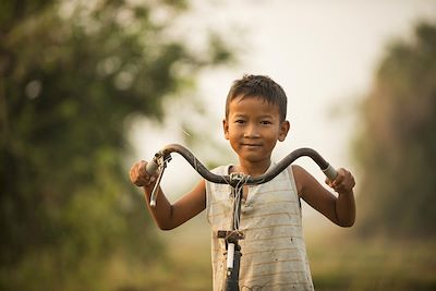 Le Cambodge à vélo, de Battambang à Angkor