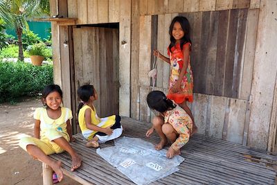 Jeunes filles du Mékong - Cambodge