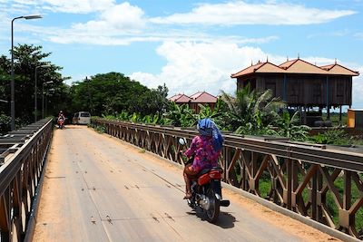 © Marc Franiatte - Route de Kompong Cham - Cambodge Route de Kompong Cham - Cambodge