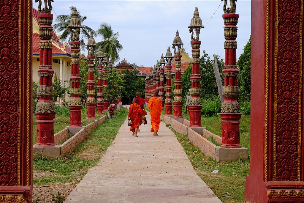 Image Voyage d'Angkor à Phnom Penh - Le mékong à vélo - Temple d'Angkor à vélo