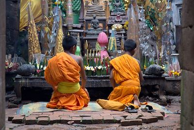 Prière des moines - Laos