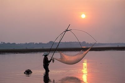 Pêcheur sur le Mékong - Vientiane  - Laos