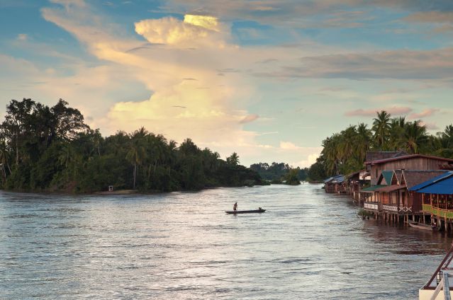 Voyage à pied : L\'intégrale du Laos
