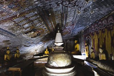 © Dilshad Sadiq - Temple de Dambulla - Sri Lanka Temple de Dambulla - Sri Lanka