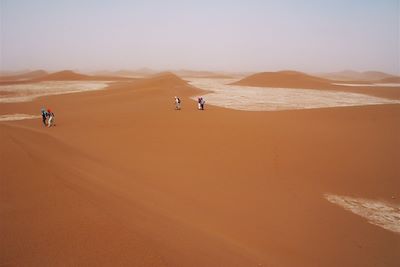 © Anne Garnier - Randonnée dans le désert - Maroc Randonnée dans le désert - Maroc
