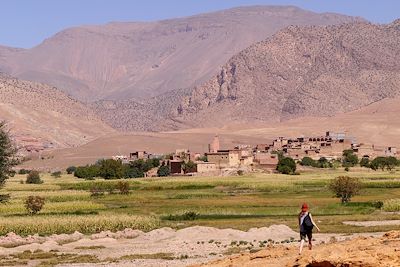 © Stéfane Buvot - Dans la vallée M'Goun - Versant sud-est du Haut Atlas - Maroc Dans la vallée M'Goun - Versant sud-est du Haut Atlas - Maroc