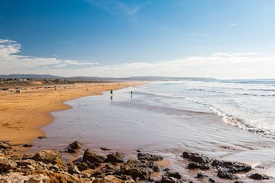 © Robert Ruidl / iStock - Vue panoramique de la plage de Sidi Kaouki - Maroc Vue panoramique de la plage de Sidi Kaouki - Maroc