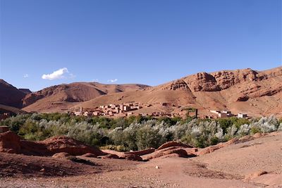 Dans la vallée M'Goun - Versant sud-est du Haut Atlas - Maroc