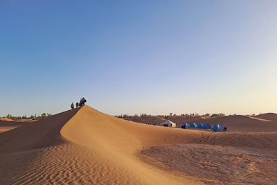 © Julie Durand - M'Hamid El Ghizlane - Sahara - Maroc M'Hamid El Ghizlane - Sahara - Maroc