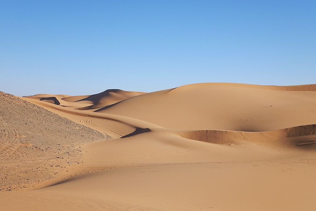 Image Trek Sahara - Randonnée Chamelière Maroc - Voyage Désert - bivouac maroc
