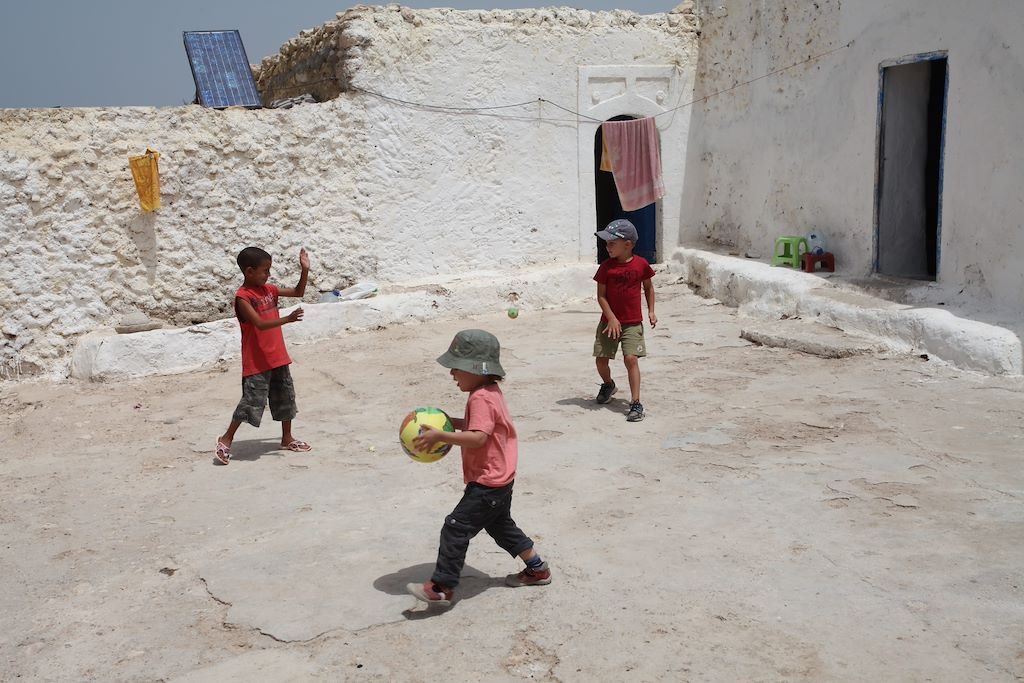 Image Maroc en famille - Séjour multi-activités - Voyage Essaouira - Randonnée Chameliere