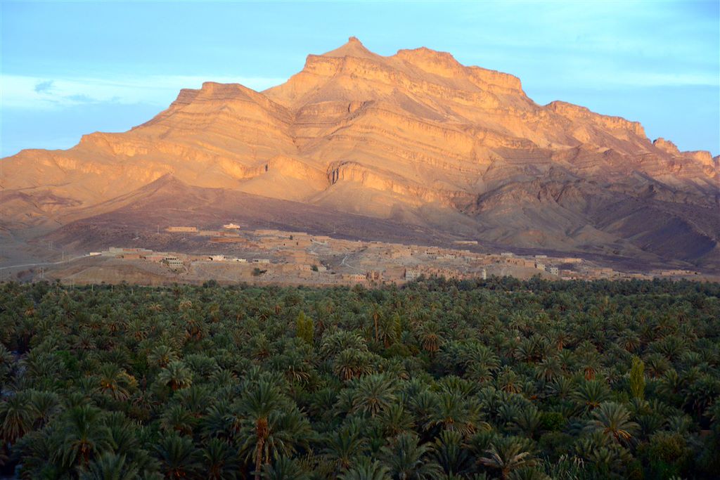 Image Maroc en famille – Trek Désert - Vallée du Draa - Voyage Ouarzazate - campement désert