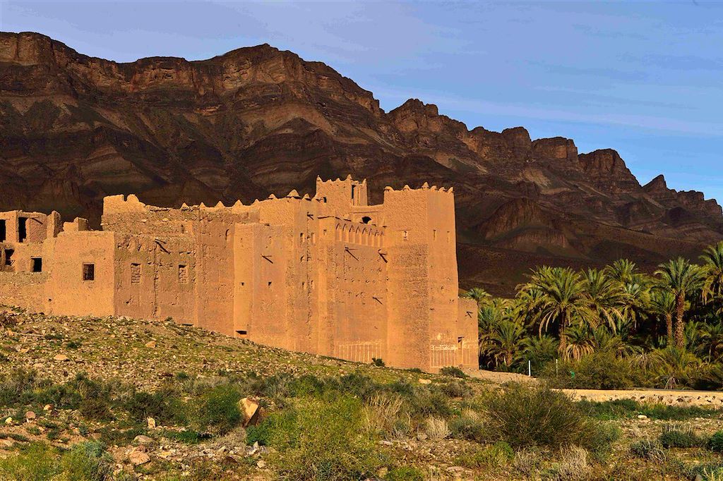 Image Maroc en famille – Trek Désert - Vallée du Draa - Voyage Ouarzazate - campement désert