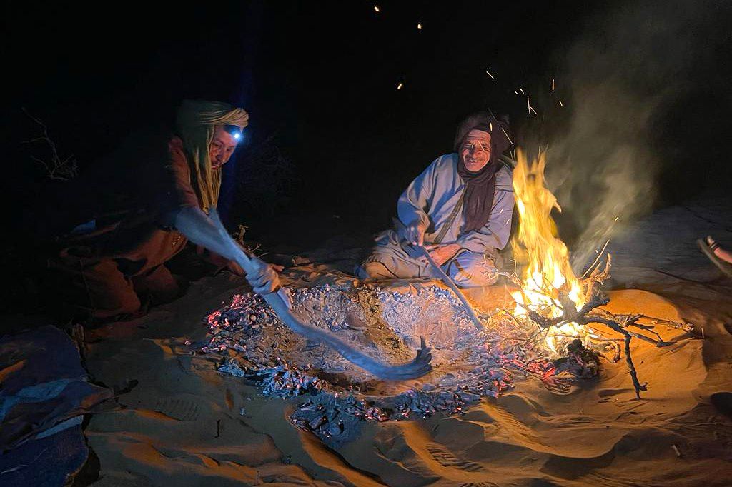 Image Randonnée Chamelière Dunes De Merzouga - vallée des roses - Oued Mgoun