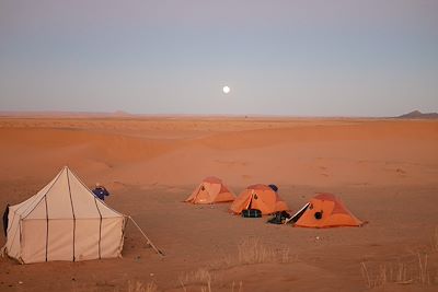 Bivouac dans le désert - Maroc