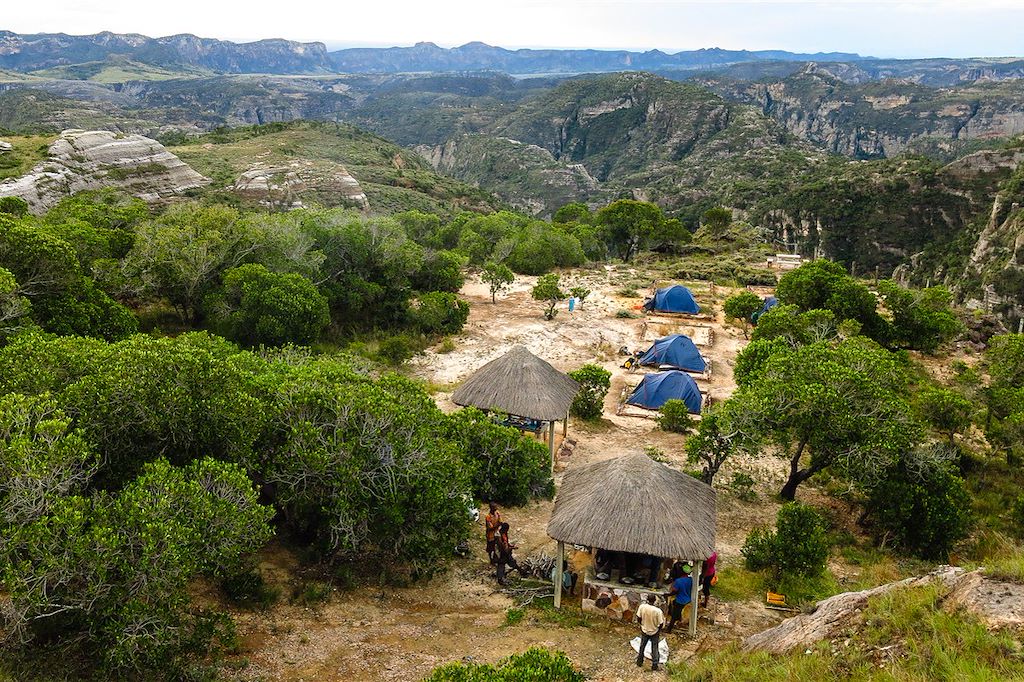 Image massif de l'Antringitra, parc national de l'Isalo, Rrandonnée, trek