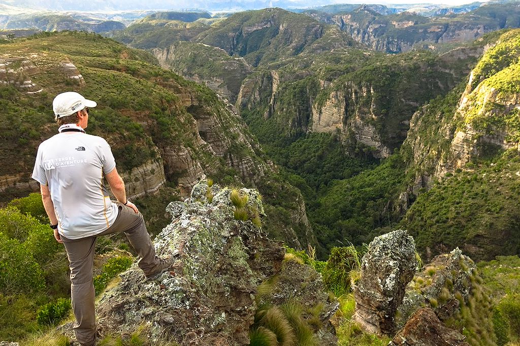 Image massif de l'Antringitra, parc national de l'Isalo, Rrandonnée, trek