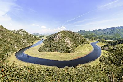 © EMrpize / Adobe Stock - Canyon de Rijeka Crnojevica - Monténégro Canyon de Rijeka Crnojevica - Monténégro