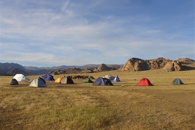 Campement au coeur de l'Altaï mongol - Mongolie