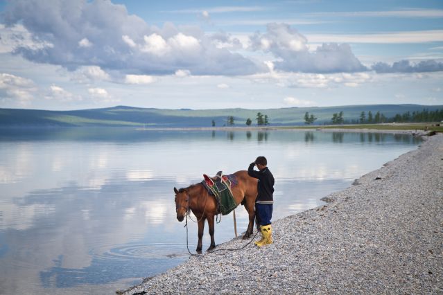 Voyage à pied : Trek au lac Khövsgöl, taïga et perle bleue