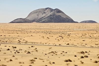 Monolithe de Ben Amira - Le train du désert - Mauritanie