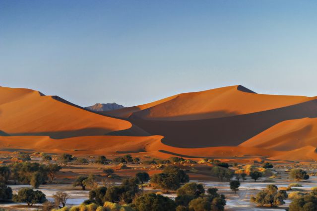 Image Traversée de la Namibie aux chutes Victoria